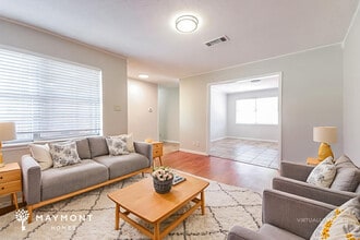 218 Leighton Dr, Unit 605 in Terrell, TX - Foto de edificio - Building Photo