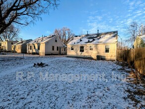 7133 2nd Ave S in Minneapolis, MN - Foto de edificio - Building Photo