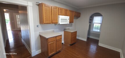 446 Brightwood Ave in Dayton, OH - Building Photo - Building Photo