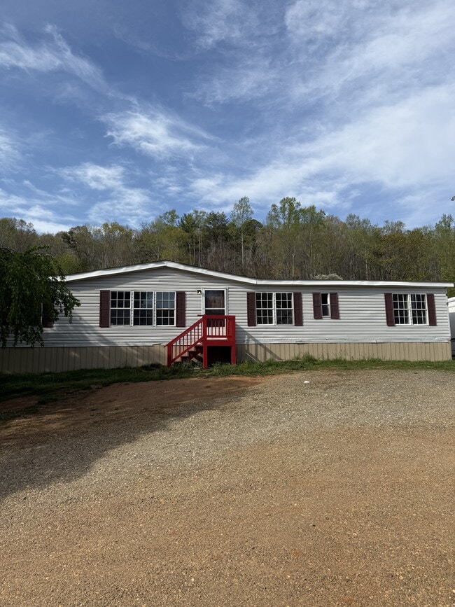 property at 110 Robin Meadow Ln