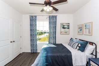 11945 Stoneport Pl in Riverview, FL - Foto de edificio - Building Photo