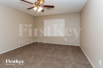 5508 Crinoline Ave in Las Vegas, NV - Foto de edificio - Building Photo