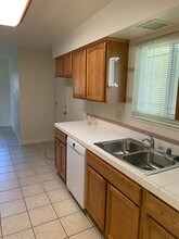 7521 Blackthorne Way in Citrus Heights, CA - Building Photo - Building Photo