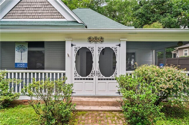 240 Melrose Ave in Decatur, GA - Building Photo - Building Photo