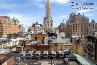 952 5th Ave in New York, NY - Building Photo - Building Photo