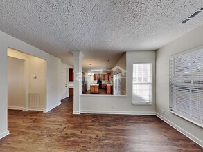 2992 Brisbane Dr in Mount Juliet, TN - Foto de edificio - Building Photo