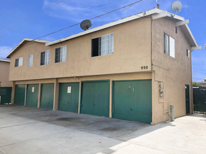 998 Valencia St in Costa Mesa, CA - Building Photo - Building Photo