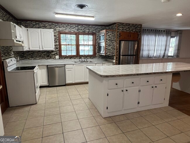 20 Gregory St in Folkston, GA - Building Photo - Building Photo