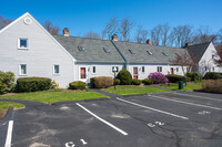 Liberty Street in Plymouth, MA - Foto de edificio - Building Photo