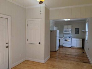 414 1/2 Chamberlain St in Raleigh, NC - Building Photo - Building Photo