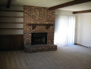 3511-3513 S 135th Cir in Omaha, NE - Building Photo - Building Photo