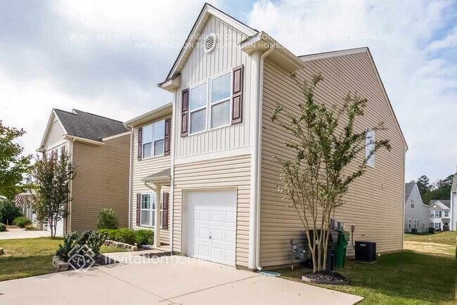 10211 Daniel Dwayne Dr in Charlotte, NC - Building Photo - Building Photo
