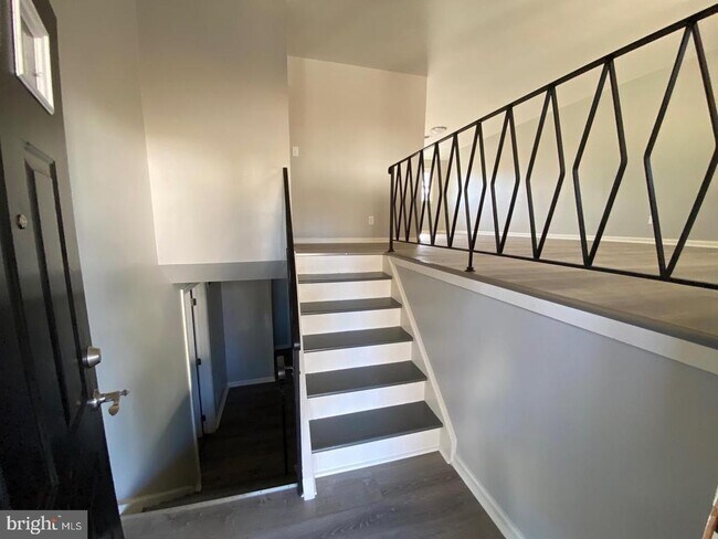 11 Windflower Dr in Newark, DE - Building Photo - Building Photo