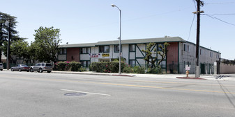 Vineland Courtyard Apartments