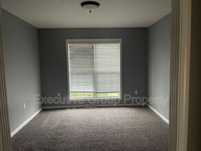 2145 Crossfield Dr in Elizabethtown, KY - Building Photo - Building Photo