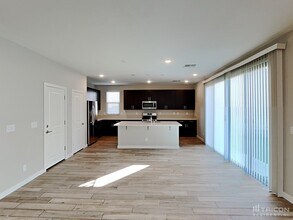 6852 Whisper Canyon Pl in North Las Vegas, NV - Building Photo - Building Photo