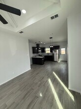 1409 S Michigan St, Unit 4 in Alton, TX - Foto de edificio - Building Photo