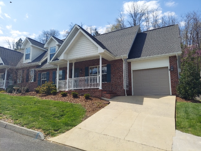 30 Hiddenbrook Ln in Gray, TN - Building Photo - Building Photo