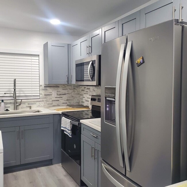 property at 2001 Woolbright Rd