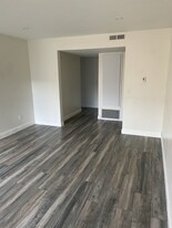 2730 Tachevah Dr, Unit 1 in Santa Rosa, CA - Building Photo - Building Photo