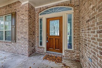 71 N Rocky Point Cir in Spring, TX - Foto de edificio - Building Photo