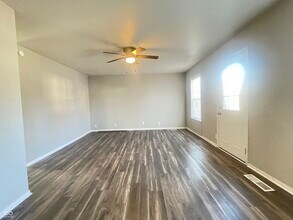 5225 E 34th St in Indianapolis, IN - Building Photo - Building Photo