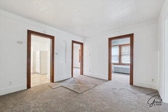 24370 Fern Ave in Eastpointe, MI - Building Photo - Building Photo