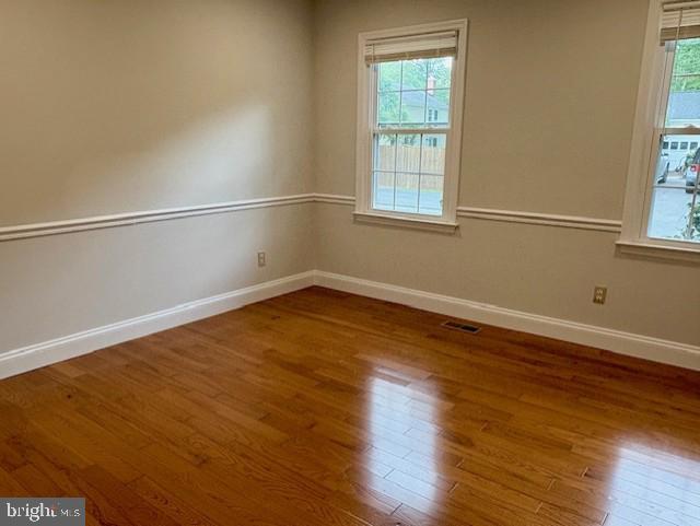 12834 Tewksbury Dr in Herndon, VA - Building Photo - Building Photo