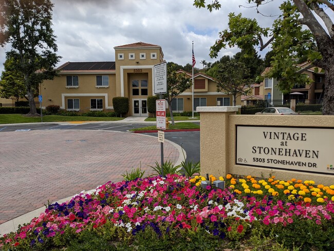 Vintage at Stonehaven Senior Living in Yorba Linda, CA - Building Photo - Building Photo