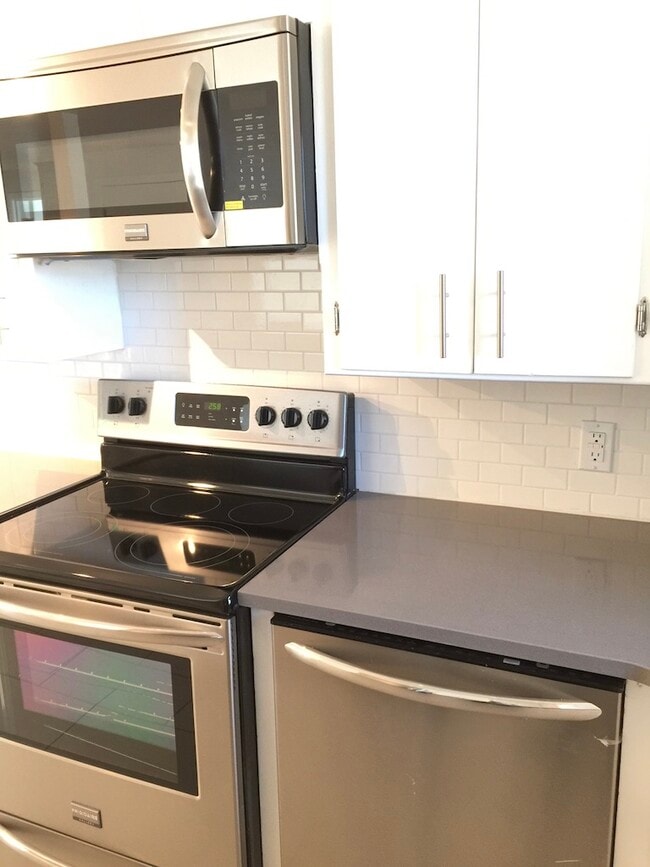 1207 Francis St, Unit 2