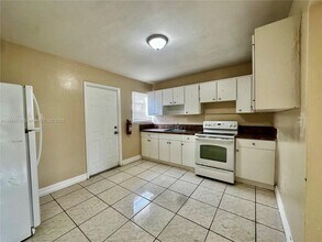 13701 SW 266th St-Unit -13701 in Homestead, FL - Building Photo - Building Photo