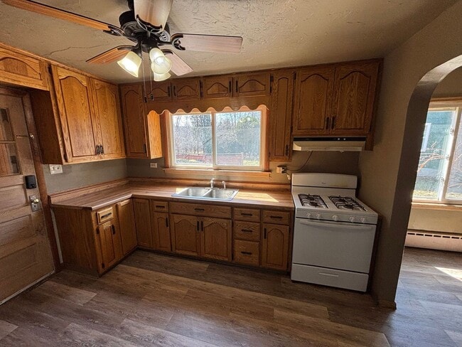 property at 942 N Stevens St