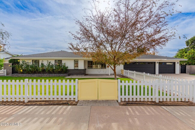 property at 5001 E Mitchell Dr