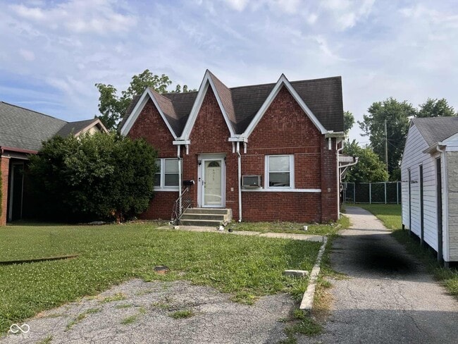4015 E 34th St in Indianapolis, IN - Building Photo - Building Photo