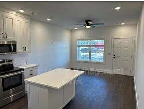 503 S 7th St in Rogers, AR - Building Photo - Building Photo