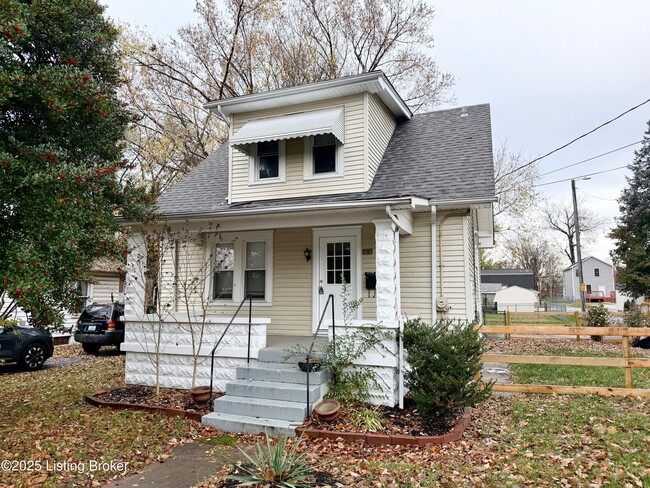 property at 2707 Cleveland Blvd