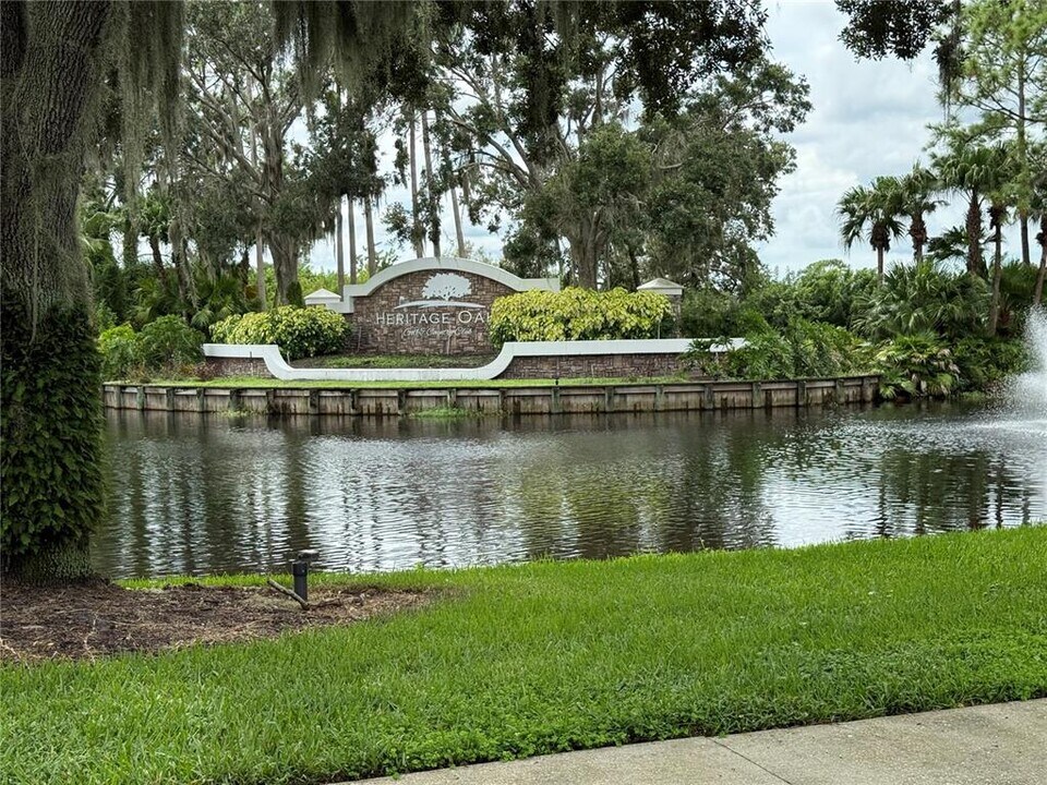 5251 Mahogany Run Ave in Sarasota, FL - Building Photo