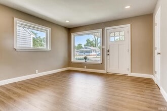 2161 Washington Ave in Evansville, IN - Building Photo - Building Photo