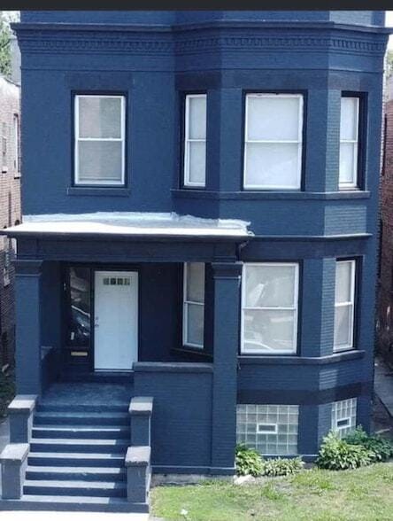 property at 6615 S Bishop St