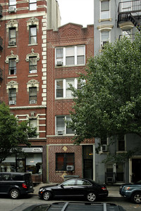 213 E 29th St in New York, NY - Foto de edificio - Building Photo