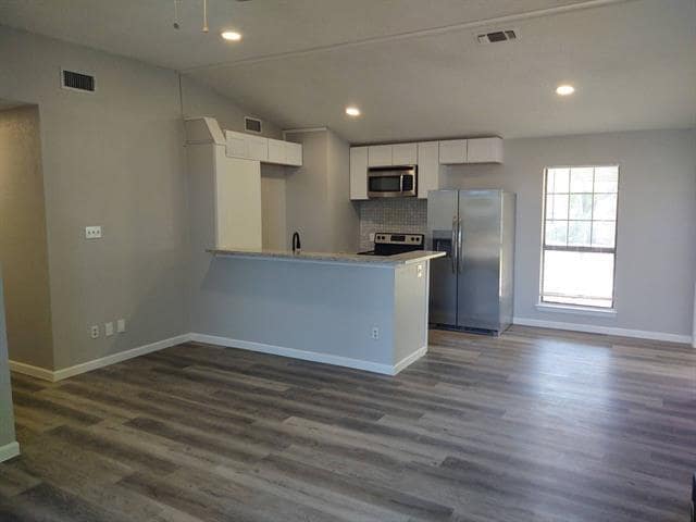 600 Benedict Ln in Arlington, TX - Building Photo - Building Photo
