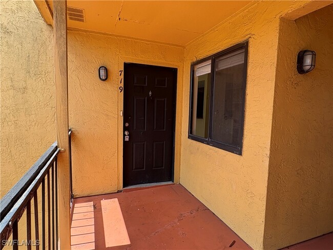 property at 2905 Winkler Ave