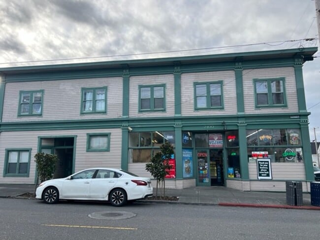2102 California St in Eureka, CA - Building Photo - Building Photo