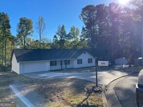 505 Ironwood Ct SE in Conyers, GA - Building Photo - Building Photo