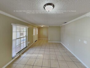 8830 Johnson St in Pembroke Pines, FL - Foto de edificio - Building Photo