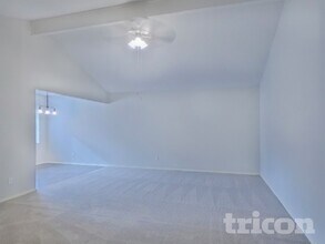 537 Greenway Dr in Saginaw, TX - Building Photo - Building Photo