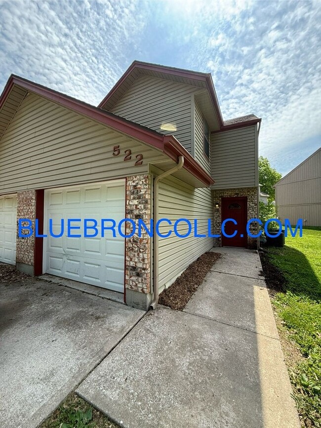property at 522 NE Churchill St