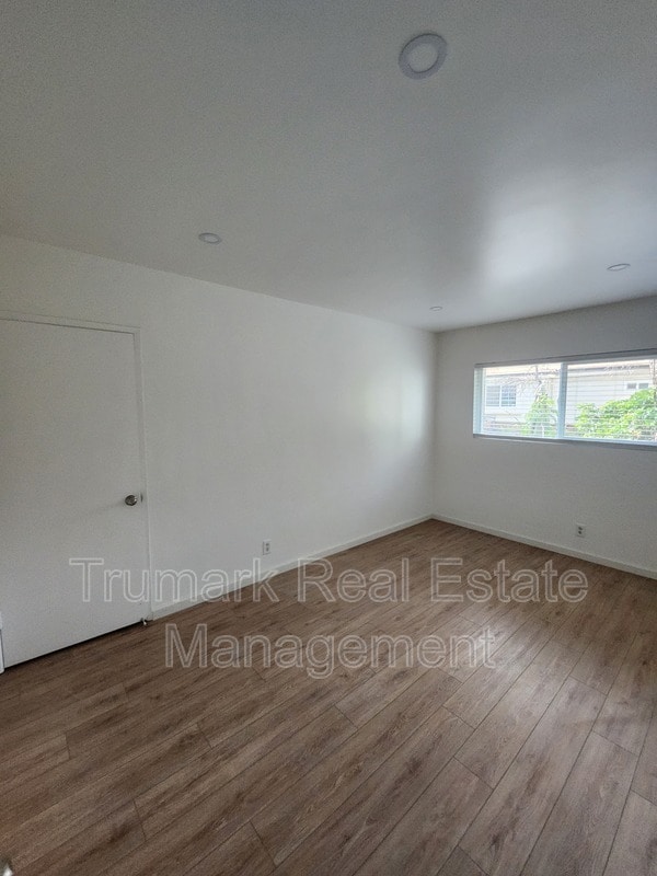 505 Irving Ave in Glendale, CA - Building Photo - Building Photo