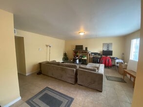 2021 Sierra Rd in Concord, CA - Building Photo - Building Photo