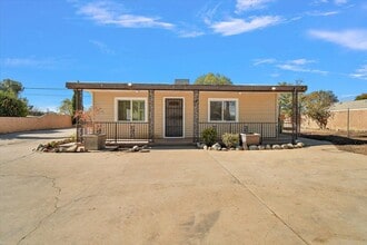 4270 Woodward Ave in Norco, CA - Building Photo - Building Photo